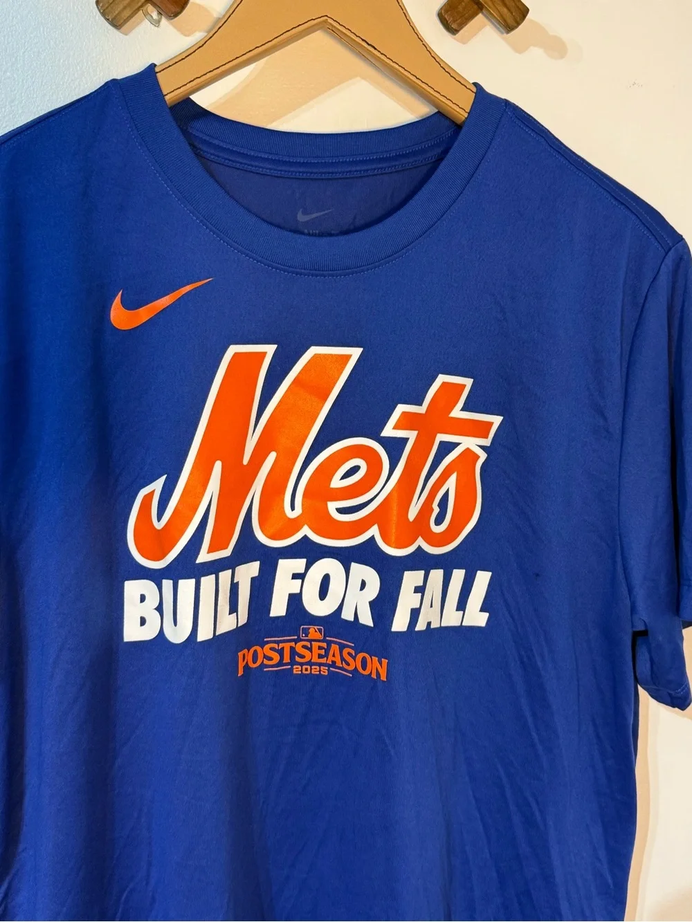 NIKE NEW YORK METS POSTSEASON 2025 BRANDNEW “built for fall” TSHIRT DRIFIt
